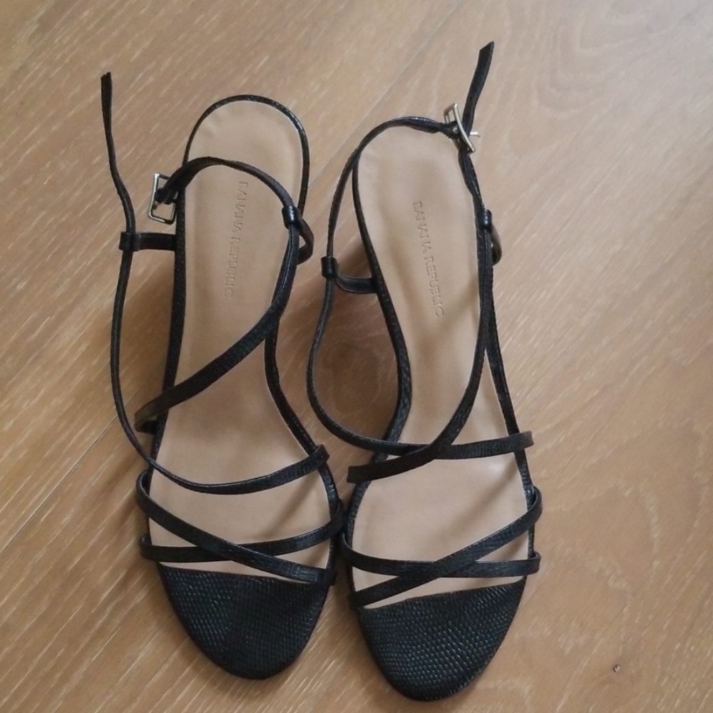 Banana Republic black dress sandals Sz 8.5 NWT
